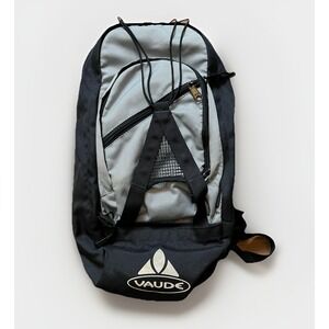 Vaude Splash Bag 2 Hiking Backpack Black And Gray Chest Strap Back Plate Pockets